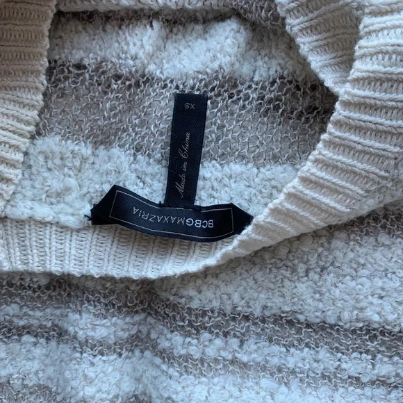 BCBG white sweater Risa - Picture 5 of 7